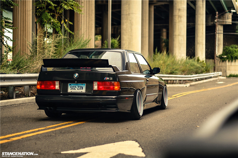永恒的经典记忆BMW E30 改装案例 永恒的经典记忆BMW E30 改装案例