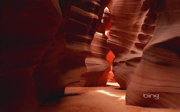 微软发布三款Mac OS X壁纸包 免费下载_八卦